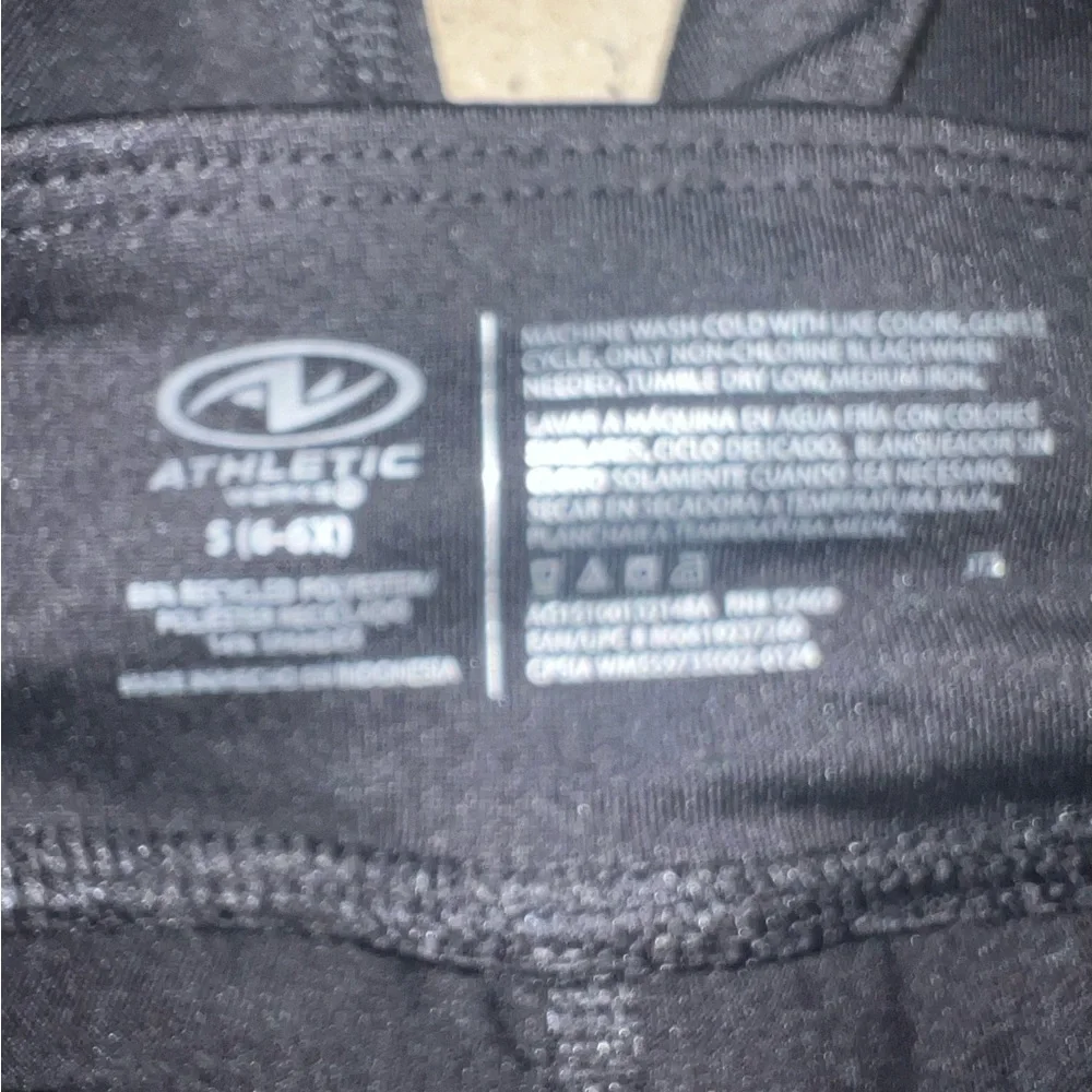 Girl’s Athletic Set Size 6 Athletic Works Shorts & Old Navy Sports Bra